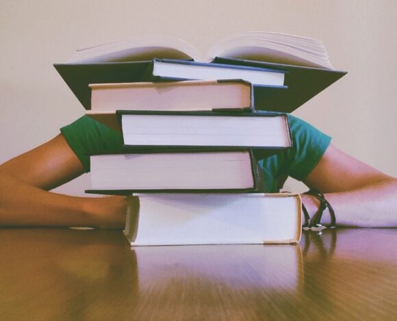 STUDYING IN CANADA—A PATHWAY TO CANADIAN PERMANENT RESIDENCE FOR YOUNG AND AMBITIOUS FOREIGN STUDENTS STUDYING IN CANADA—A PATHWAY TO CANADIAN PERMANENT RESIDENCE FOR YOUNG AND AMBITIOUS FOREIGN STUDENTS