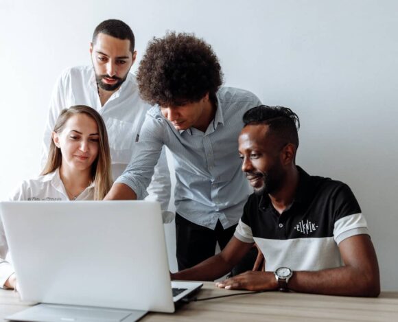 Why Work in Canada—4 Reasons Why Canada’s the Best Destination for Foreign Workers Why Work in Canada—4 Reasons Why Canada’s the Best Destination for Foreign Workers