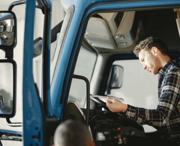 Express Entry is Now Open to Truck Drivers-IMC Express Entry