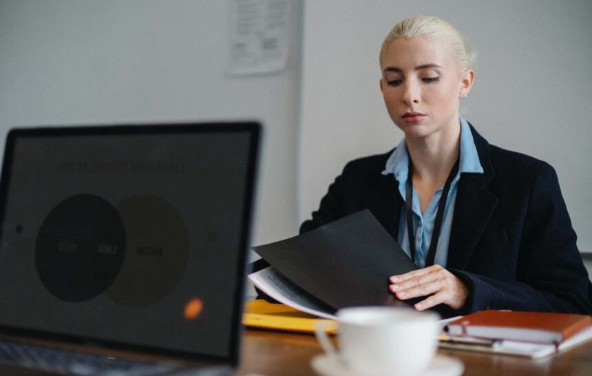 Canada's U.S. H-1B Visa Open Work Permit Stream Reaches 10,000 Applications- ImmigCanada U.S. H-1B Visa