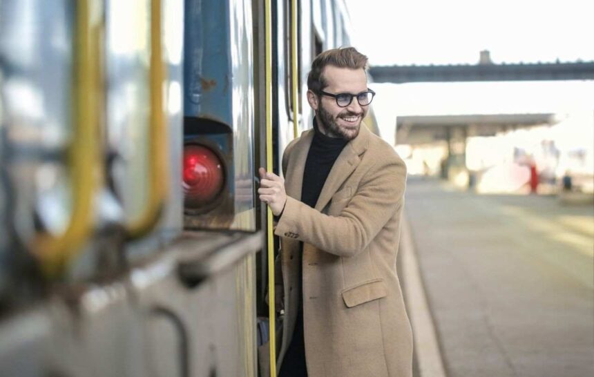 IRCC Issued 1,490 Invitations in the Latest Express Entry Draw- ImmigCanada Latest Express Entry Draw