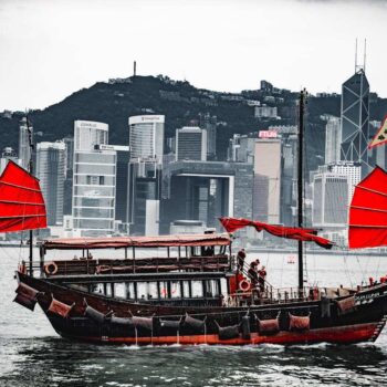 Canada's New Policy Empowers Hong Kong Permanent Residence Applicants