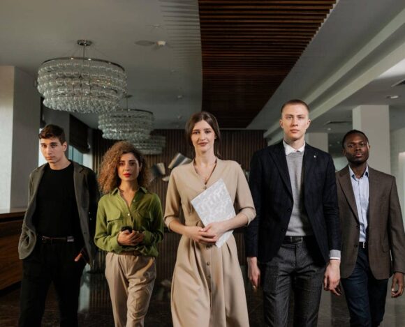 IRCC Extended Invitations to More Than 2,000 IEC Applicants