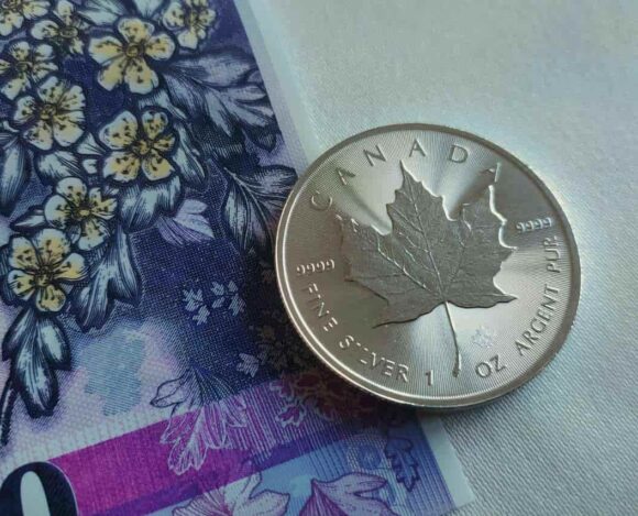 Minimum Wage in Canada Set to Rise Across Provinces in 2025