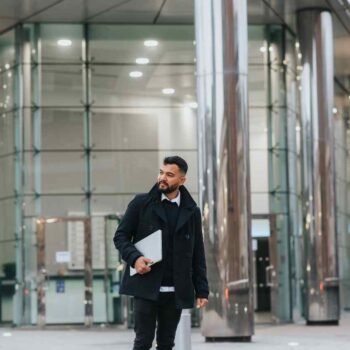 Canada Jobs Report October 2025 Signals Steady Growth Across Key Sectors- ImmigCanada Canada Jobs Report October 2025